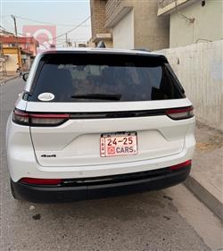 جيب جراند شيروكي